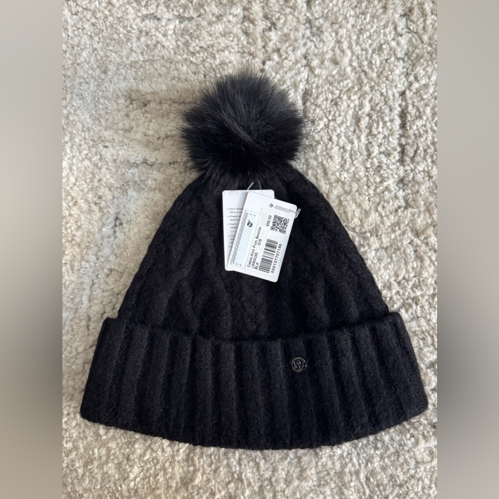Lululemon Black Cable-Knit Pom Beanie